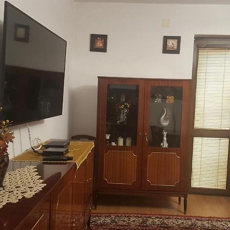 Apartmán Casa Soarelui Roşu Exteriér fotografie