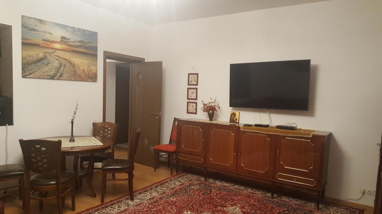 Apartmán Casa Soarelui Roşu Exteriér fotografie