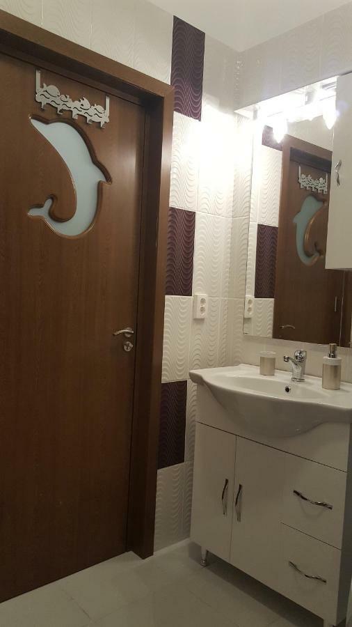 Apartmán Casa Soarelui Roşu Exteriér fotografie