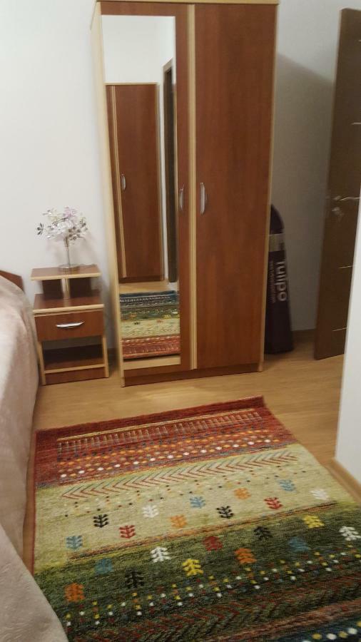 Apartmán Casa Soarelui Roşu Exteriér fotografie