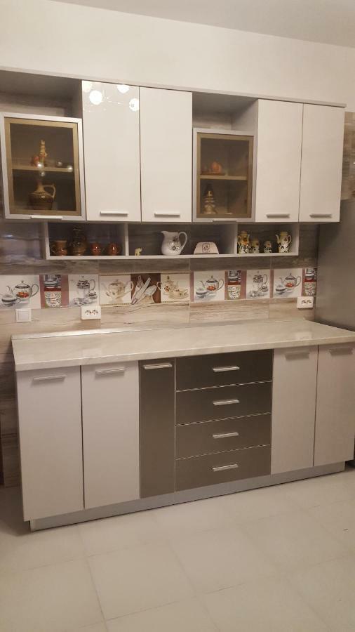Apartmán Casa Soarelui Roşu Exteriér fotografie