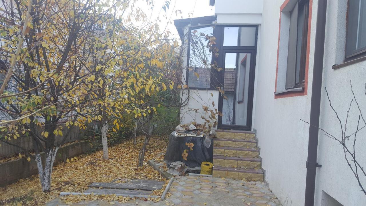 Apartmán Casa Soarelui Roşu Exteriér fotografie